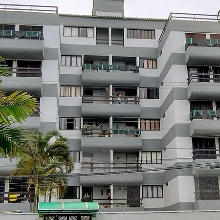 Moderno E Confortavel Apto Prainha Caraguatatuba Buitenkant foto